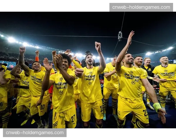 法甲联盟考虑引入“季后赛”制度争夺欧战席位,已成立专项研究小组 法甲联盟考虑引入“季后赛”制度争夺欧战席位,已成立专项研究小组